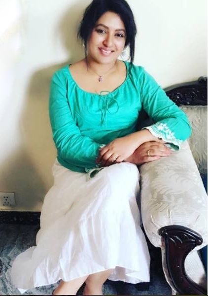 Side Actress Sana Rare and Unseen Pics