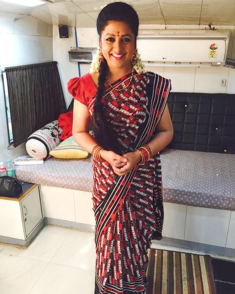 Side Actress Sana Rare and Unseen Pics