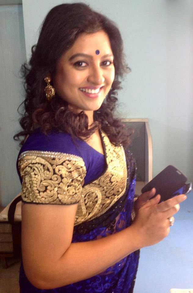 Side Actress Sana Rare and Unseen Pics