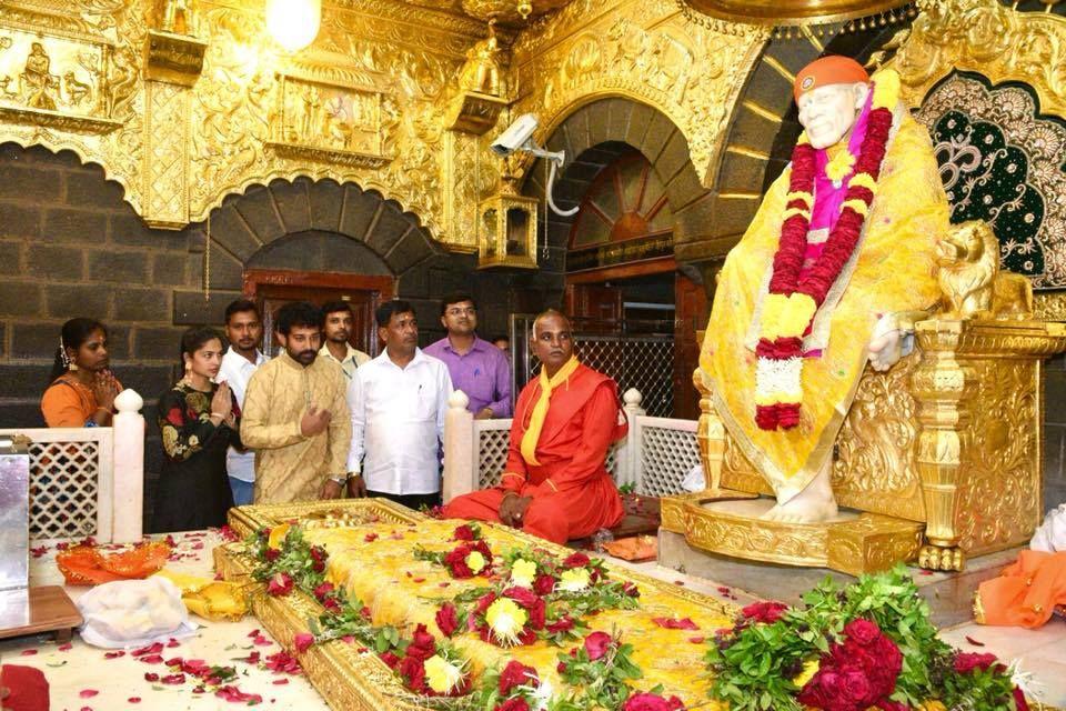 Siva Balaji and his Family at Shiridi Temple Photos