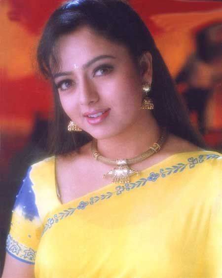 B'day Special: Remembering Versatile Actress Soundarya Rare Unseen Photos