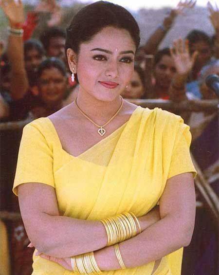 B'day Special: Remembering Versatile Actress Soundarya Rare Unseen Photos