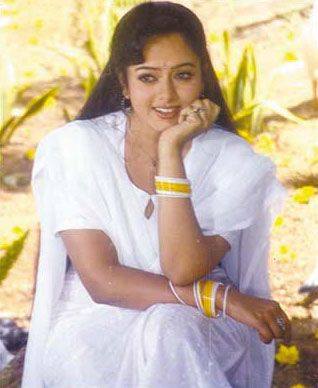 B'day Special: Remembering Versatile Actress Soundarya Rare Unseen Photos