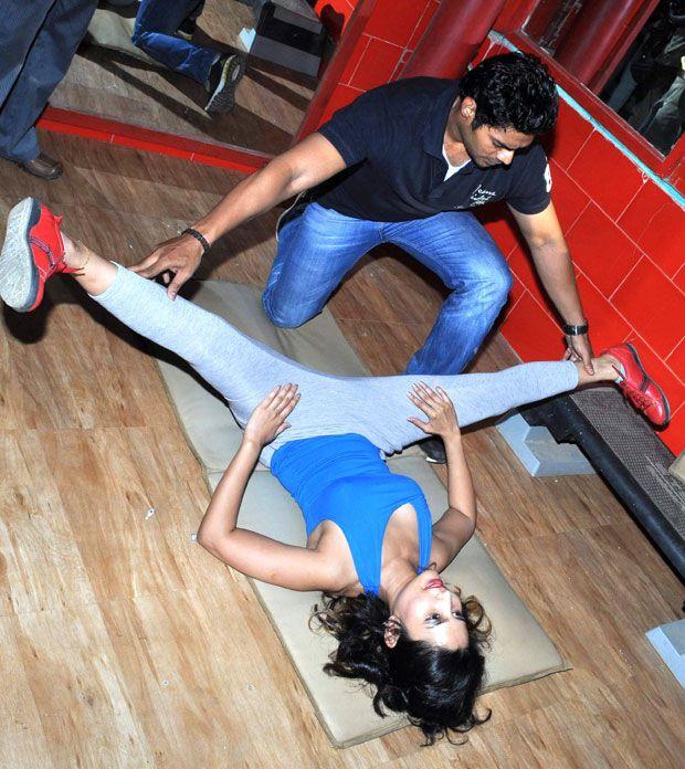 South Indian Actress Stays Fit, Gym Workout UNSEEN Photos