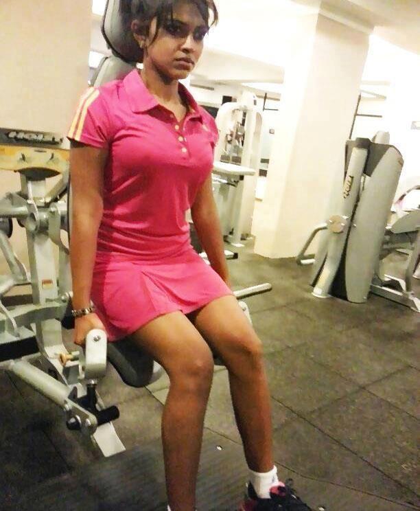 South Indian Actress Stays Fit, Gym Workout UNSEEN Photos