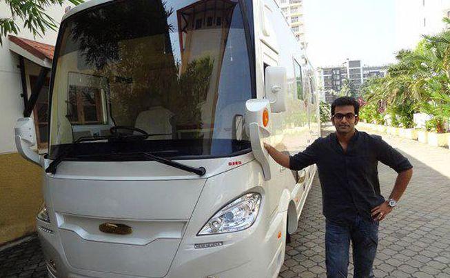 South Indian Celebs Caravan & their Expensive Luxury Cars Photos