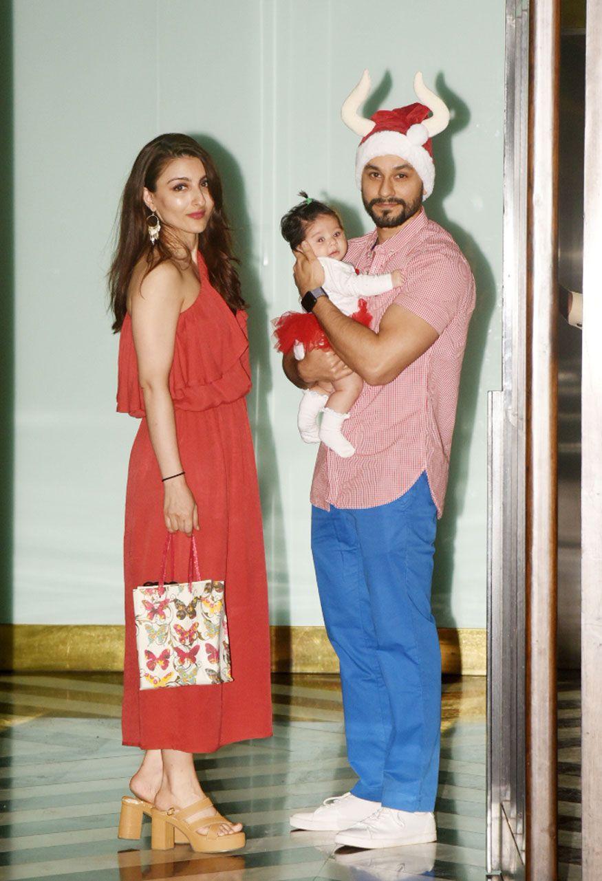 Spotted: See Cute Pictures of Bollywood Celebrities and Their Kids