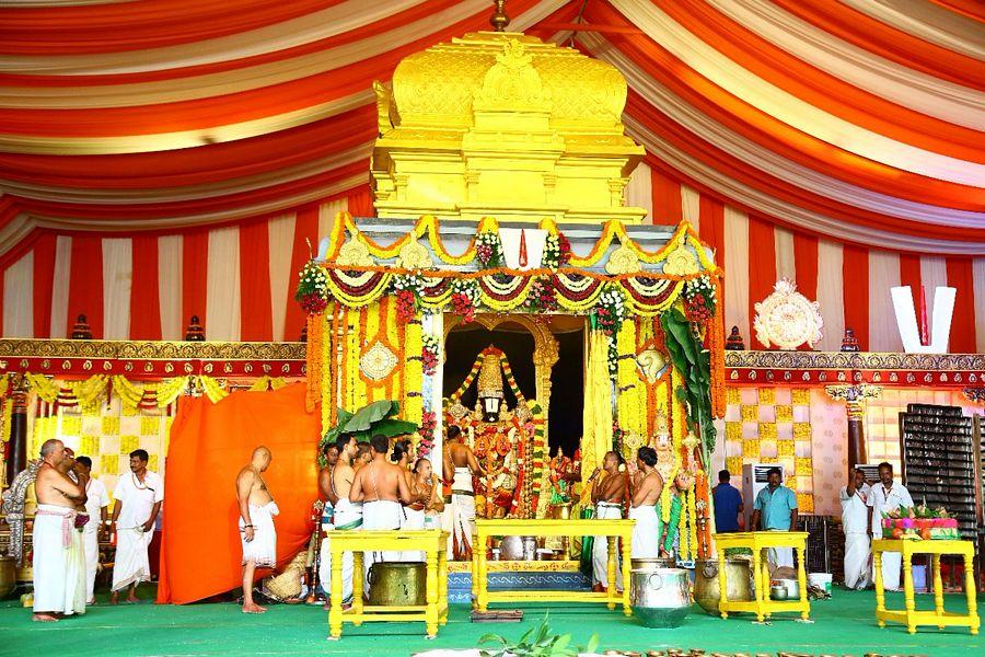 Sri Venkateswara Vaibhavotsavam at Swaraj Maidan in Vijayawada