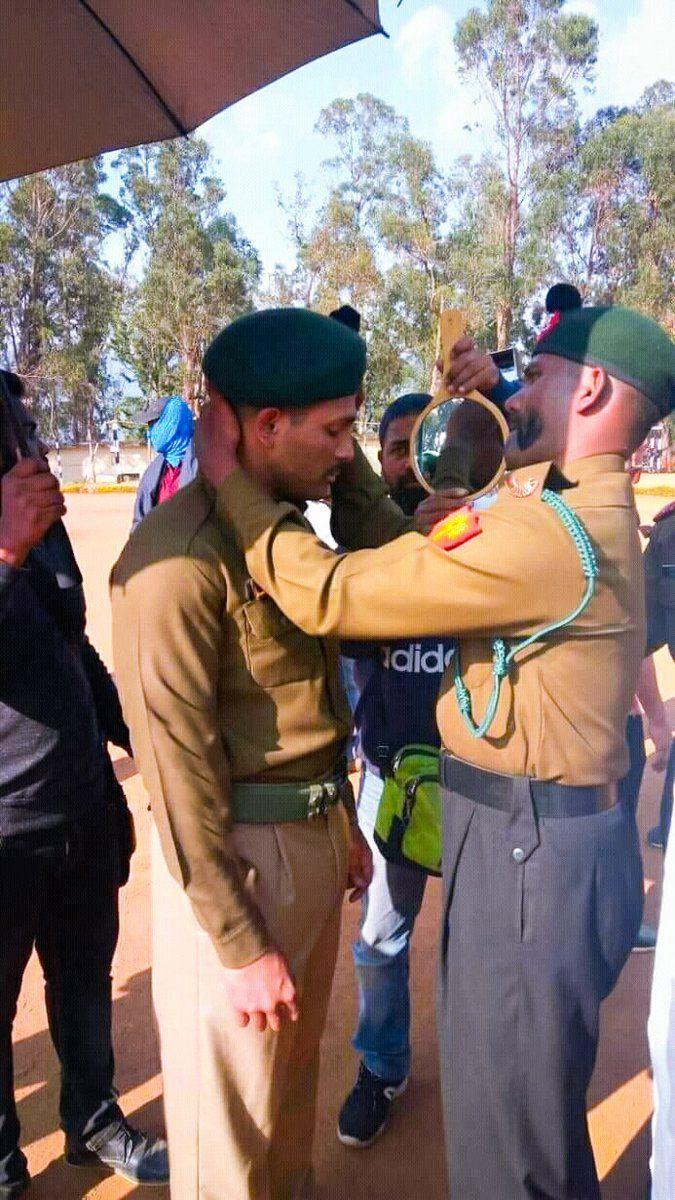 Stylish Star Allu Arjun from the sets of NaaPeruSuryaNaaIlluIndia