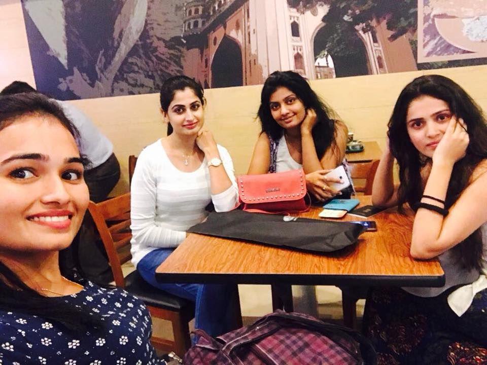 TV Actors in Dubai for Zee Telugu Kutumbam Awards 2017 Photos