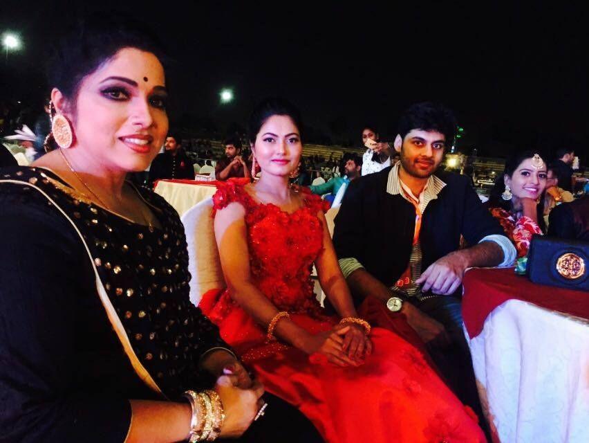 TV Actors in Dubai for Zee Telugu Kutumbam Awards 2017 Photos