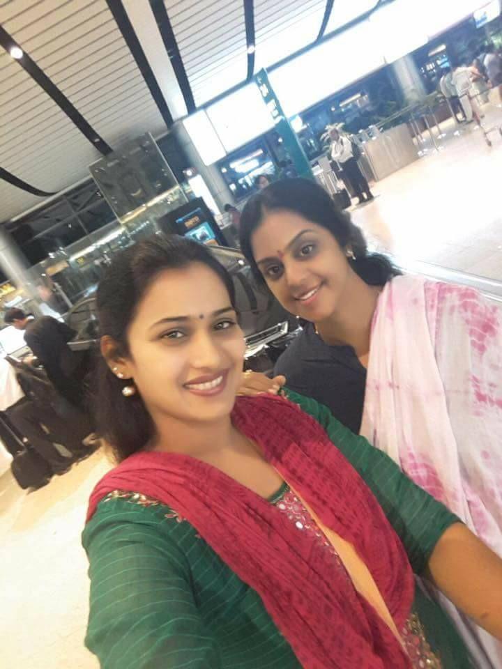 TV Actors in Dubai for Zee Telugu Kutumbam Awards 2017 Photos