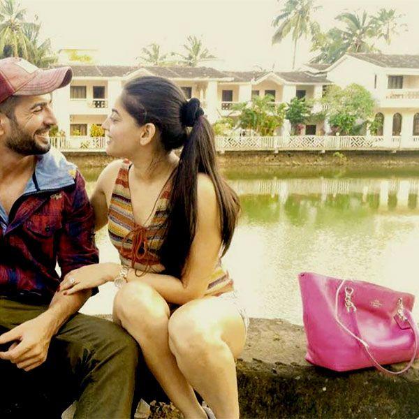 TV Actress Mahhi Vij & Jay Bhanushali Enjoy Vacation Photos