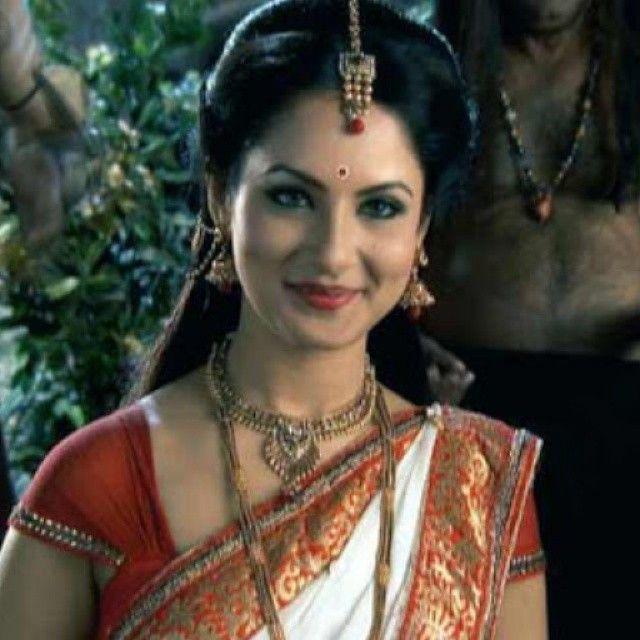 TV Actress Puja Banerjee Rare & Unseen Stunning Hot Photos