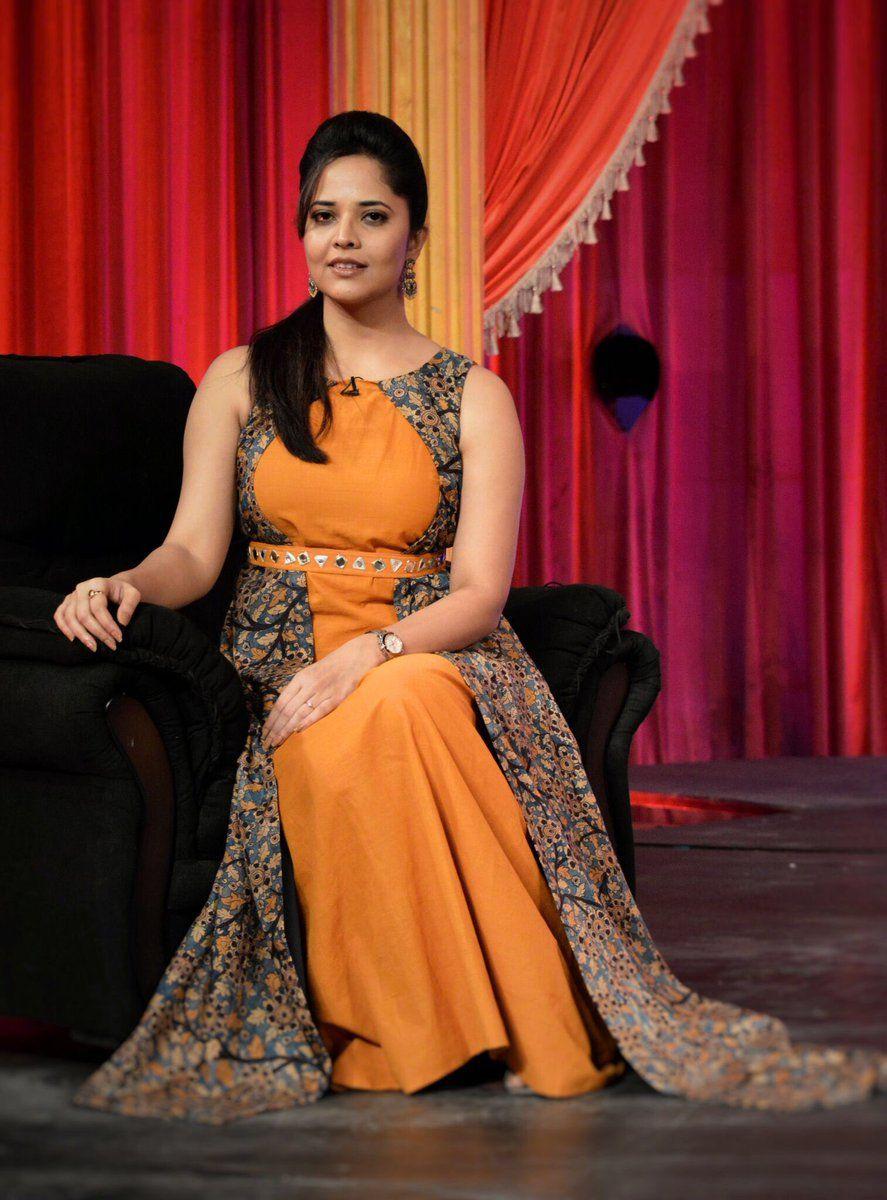 TV Anchor Anasuya Rare & Unseen Photos