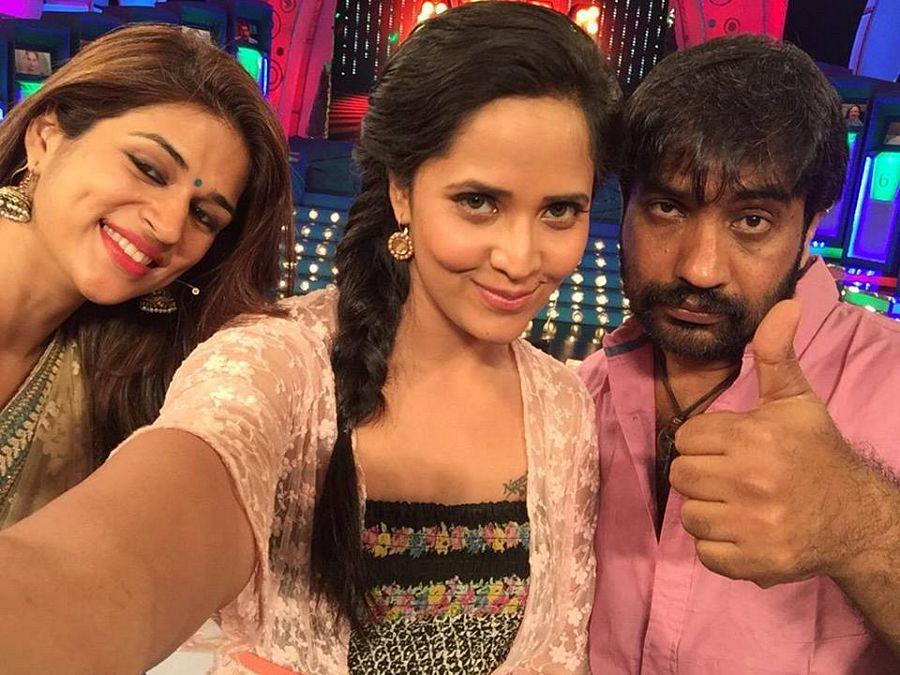 TV Anchor Anasuya Rare & Unseen Photos
