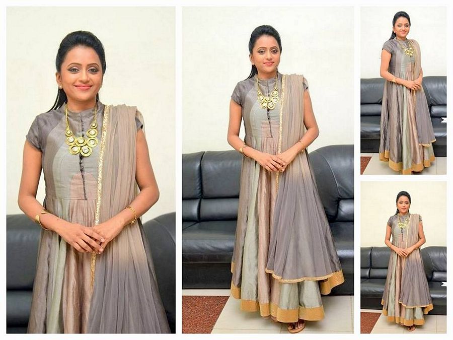 TV Anchor Suma Kanakala Rare Photo Collection