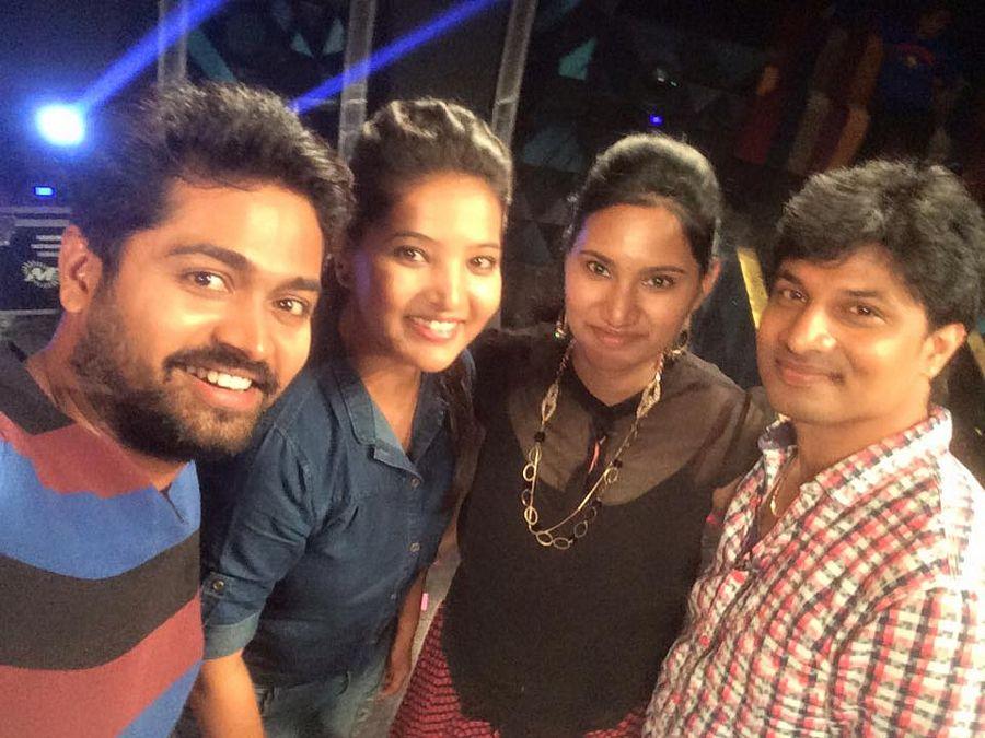 TV Anchor Vijaya & Bhanu Wedding Photos