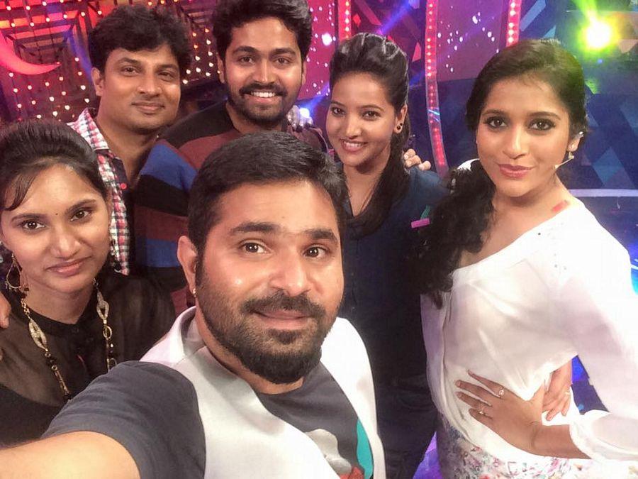 TV Anchor Vijaya & Bhanu Wedding Photos
