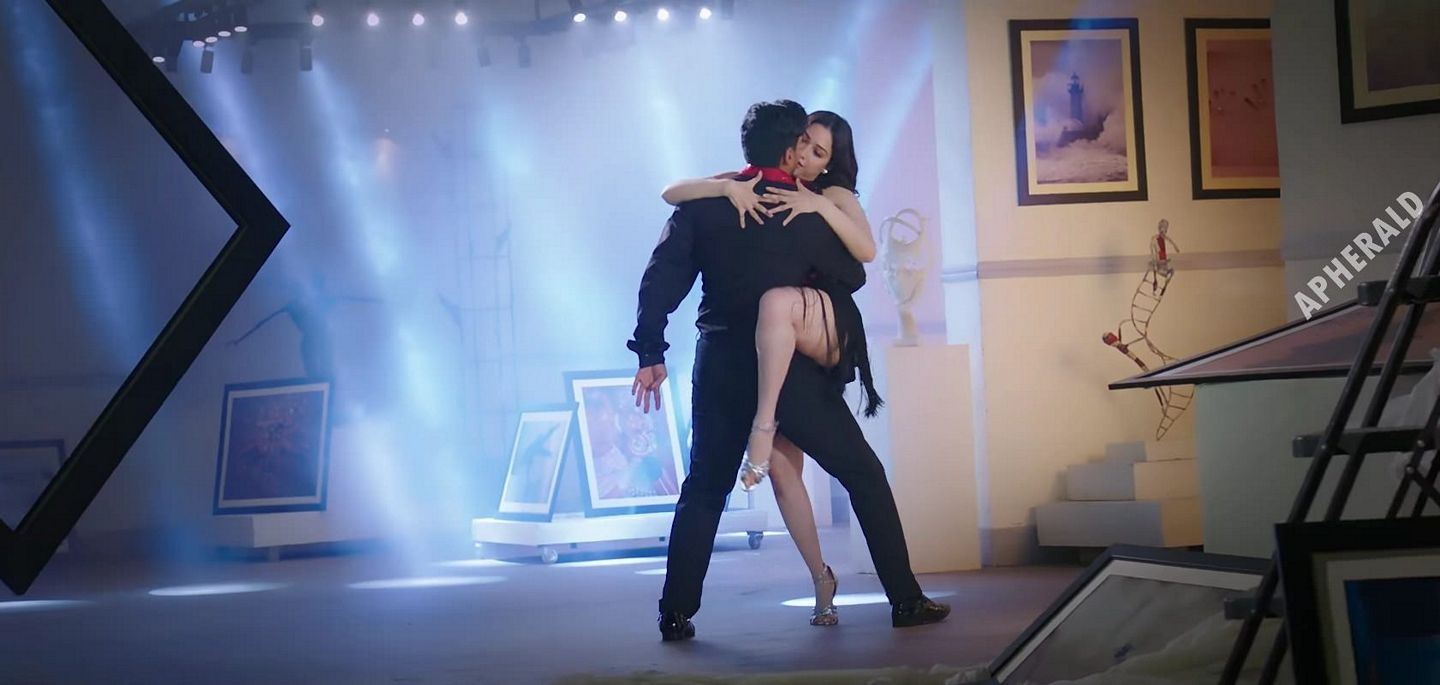 Tamanna's Hottest Salsa Dance song stills