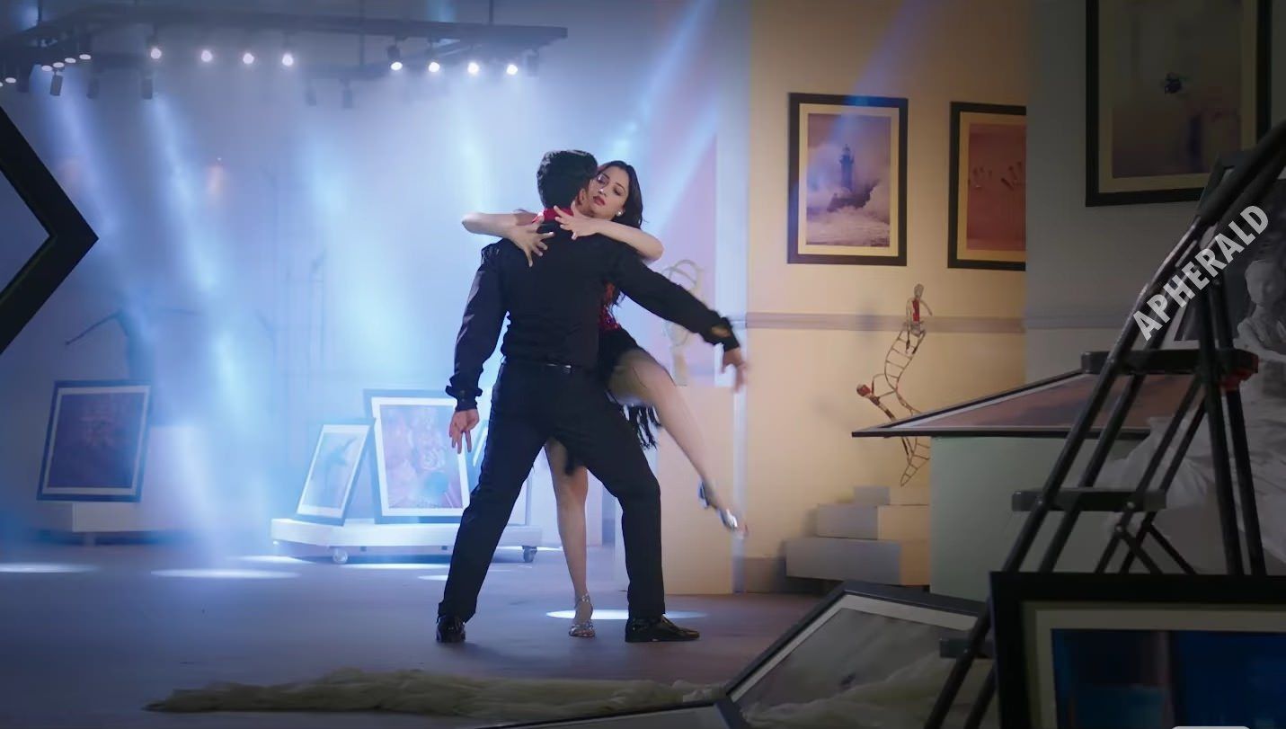 Tamanna's Hottest Salsa Dance song stills