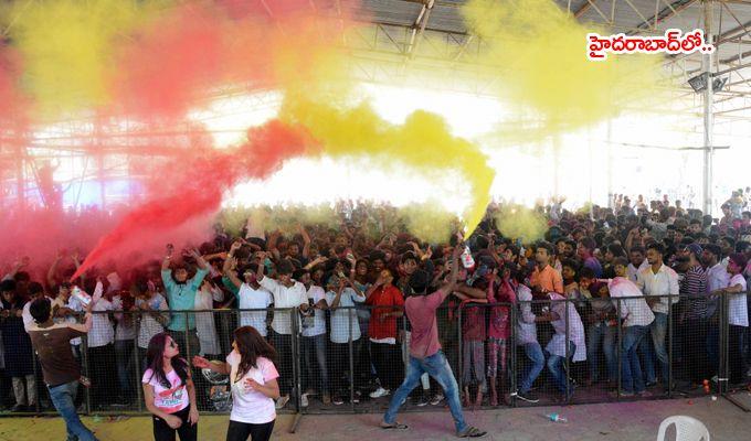 Telangana Holi 2018 Celebrations Photos