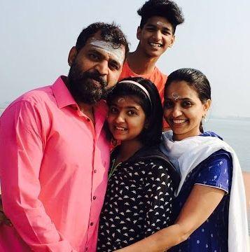 Telugu TV Actor Prabhakar Family Rare & Unseen Photos