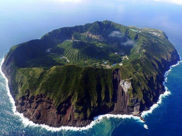 The 100 Most Beautiful and Breathtaking Places in the World in Pictures