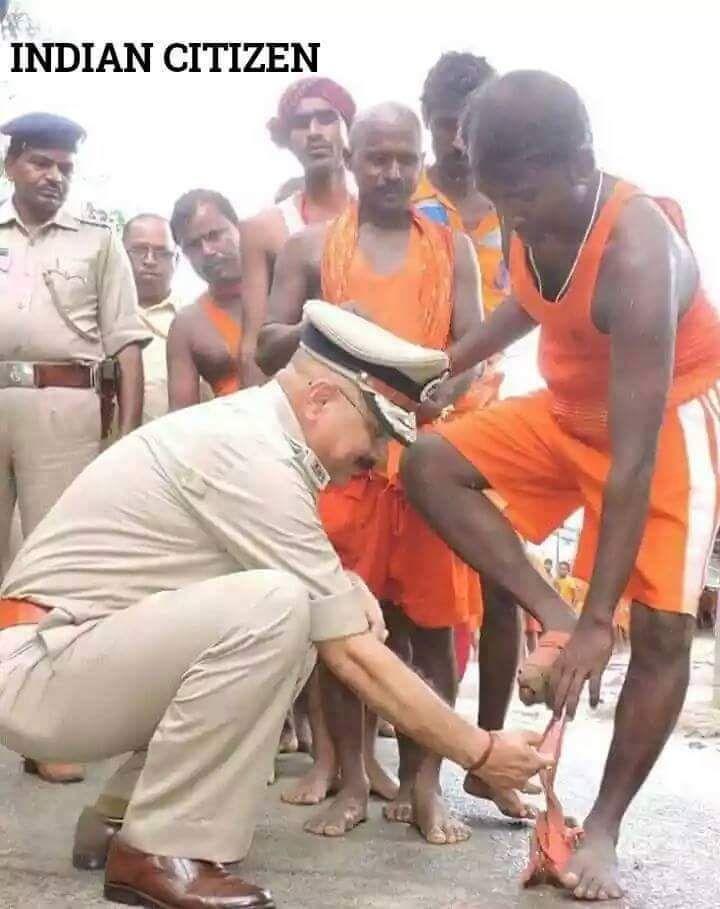 The Most Inspiring Photos That Prove Humanity Is Still Alive in India