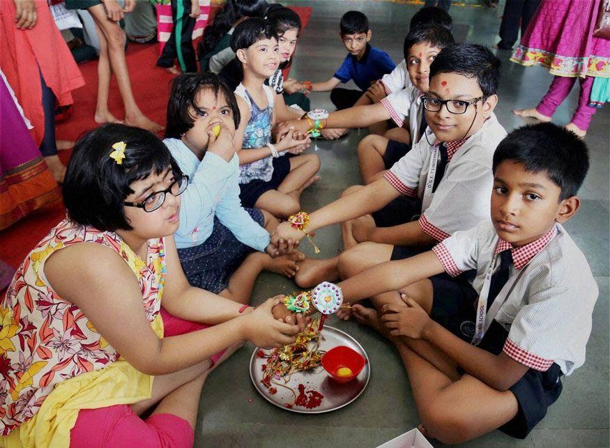 This is how India celebrated the Brother-Sister bonding