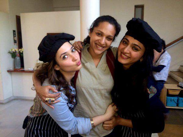Tollywood Actresses Unseen Bonded Over Selfies Photos