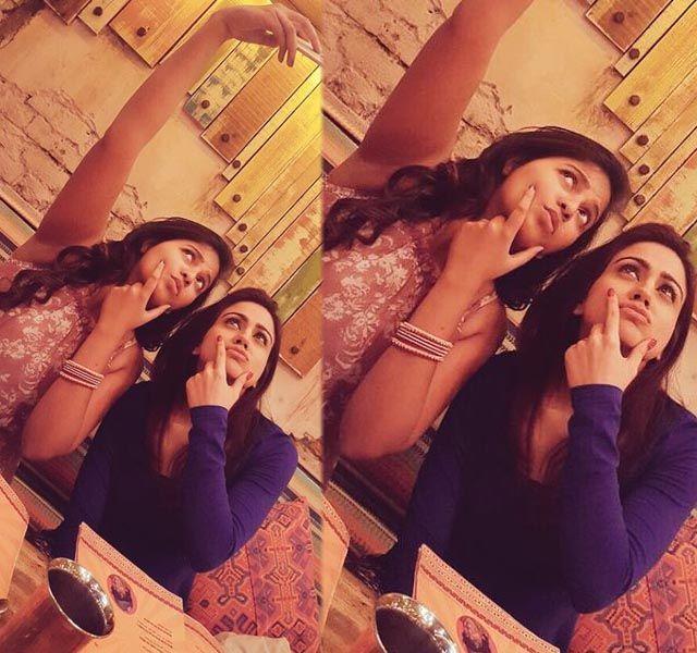 Tollywood Actresses Unseen Bonded Over Selfies Photos