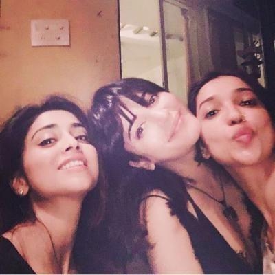 Tollywood Actresses Unseen Bonded Over Selfies Photos