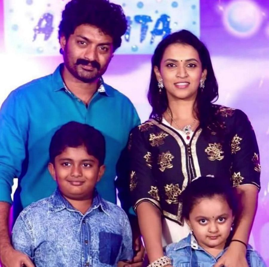 Tollywood Heroes with Their Wives Unseen Photos