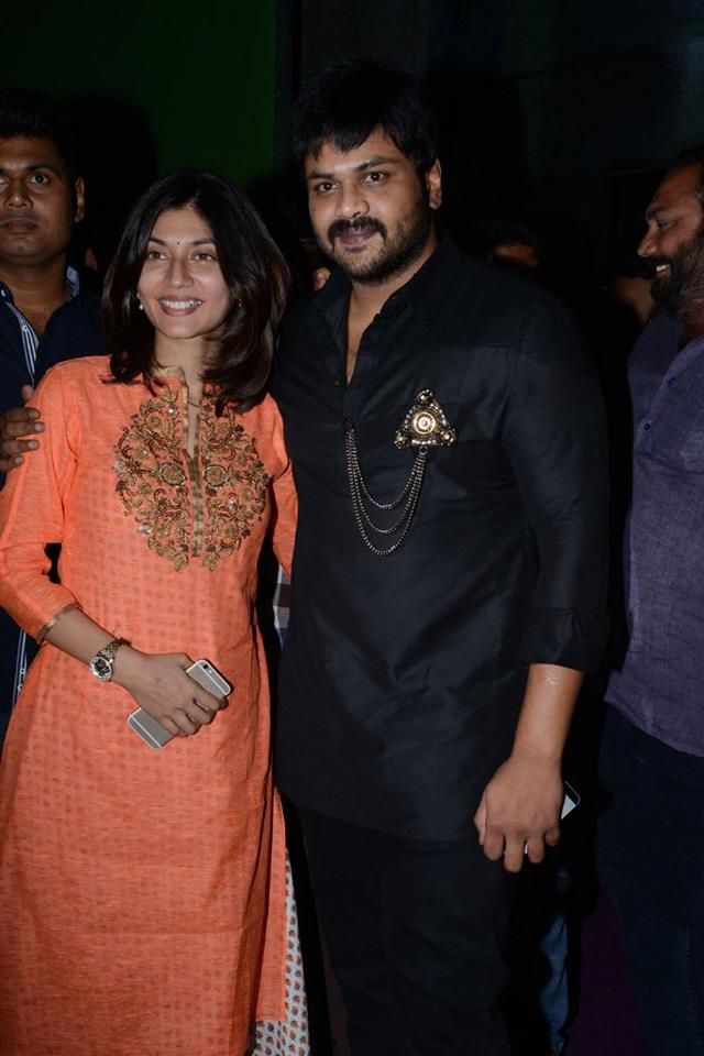 Tollywood Heroes with Their Wives Unseen Photos