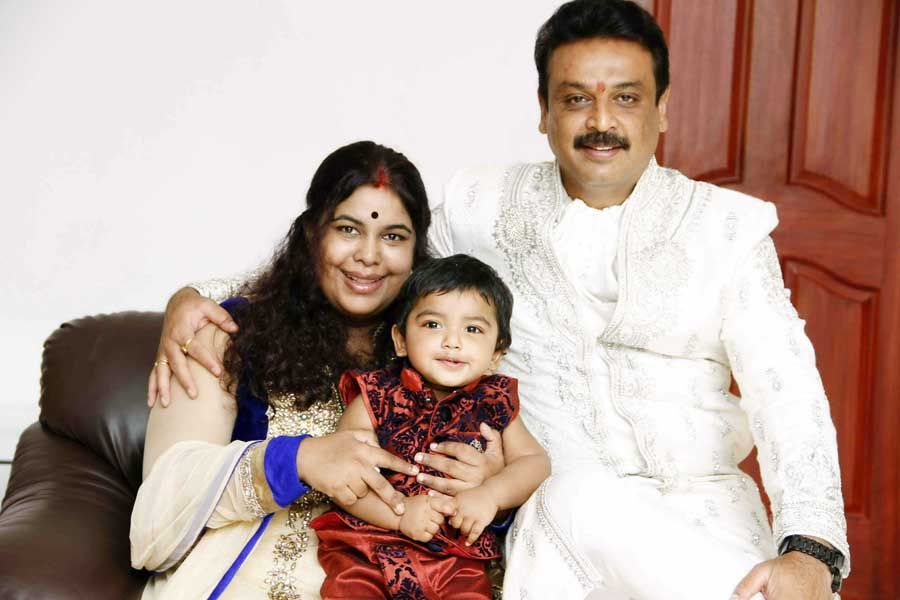 Tollywood Heroes with Their Wives Unseen Photos