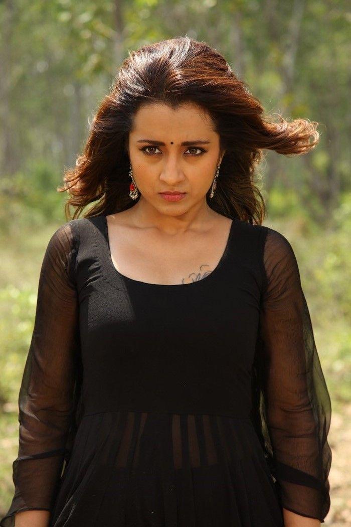 Trisha's Mohini Movie Latest Posters & Stills