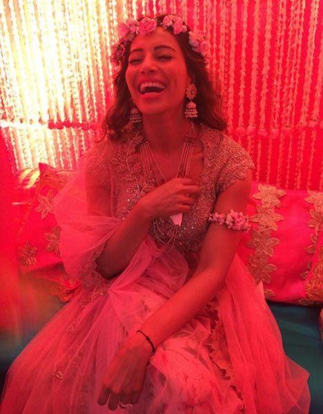 UNSEENED: Bipasha Basu & Karan Singh Grover's Wedding Pictures