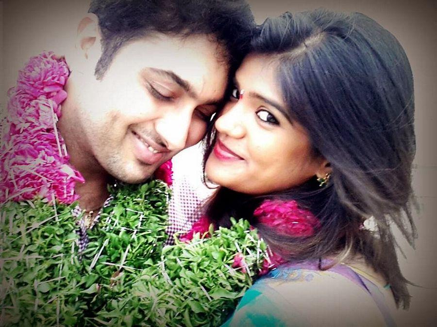 Uday Kiran and his WIFE Rare and Unseen Photos