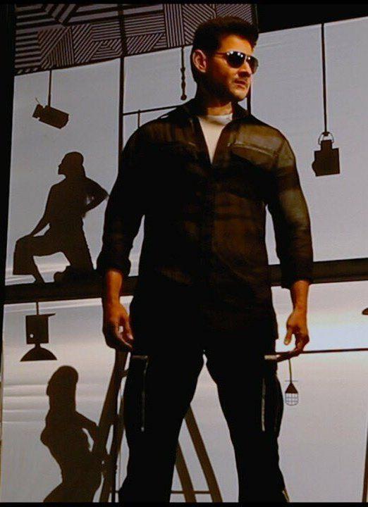 Ultra Stylish look of Mahesh from Spyder Movie
