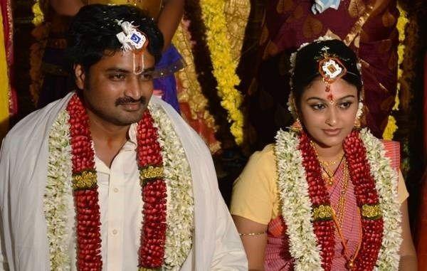 Unseen Photos: Famous Tamil Serial Actress With Real Life Husband