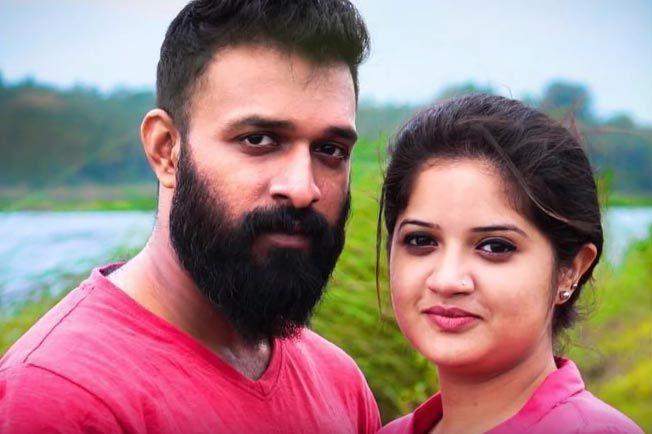 Unseen Photos: Famous Tamil Serial Actress With Real Life Husband