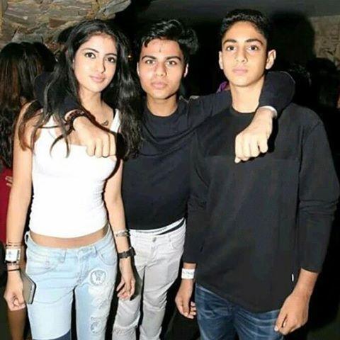 Unseen Photos of Amitabh Bachchan's Granddaughter Navya Naveli Nanda