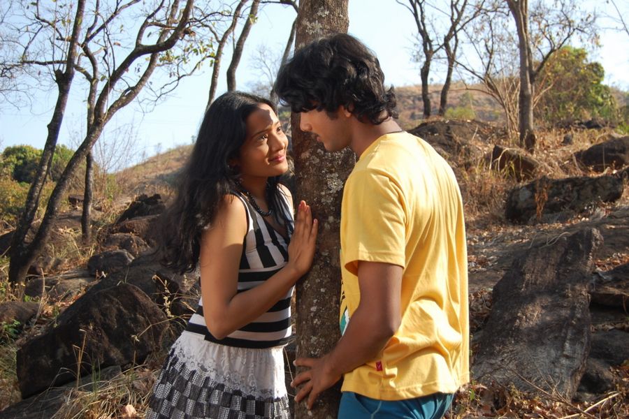 Uppu Pili Karam Tamil Movie Hot Stills