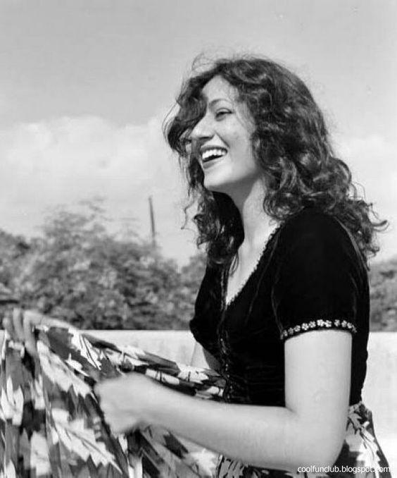 VINTAGE Rare Photos of Madhubala  