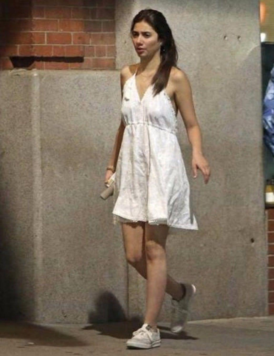 VIRAL: Ranbir Kapoor spotted with Mahira Khan Photos