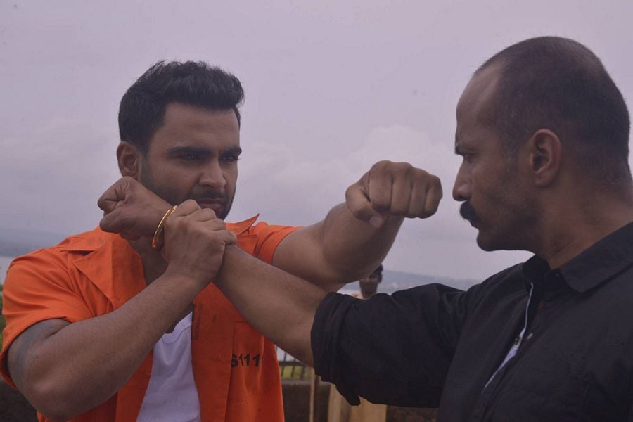 Veedevaadu Working Stills