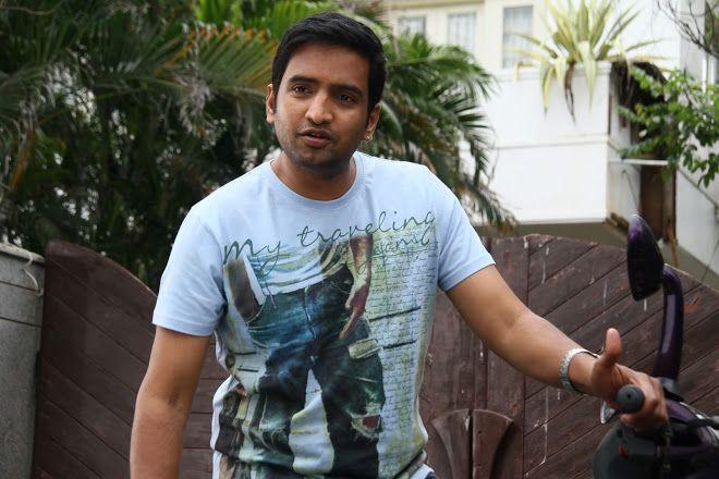 Very Rare & UNseened Photos Of Santhanam