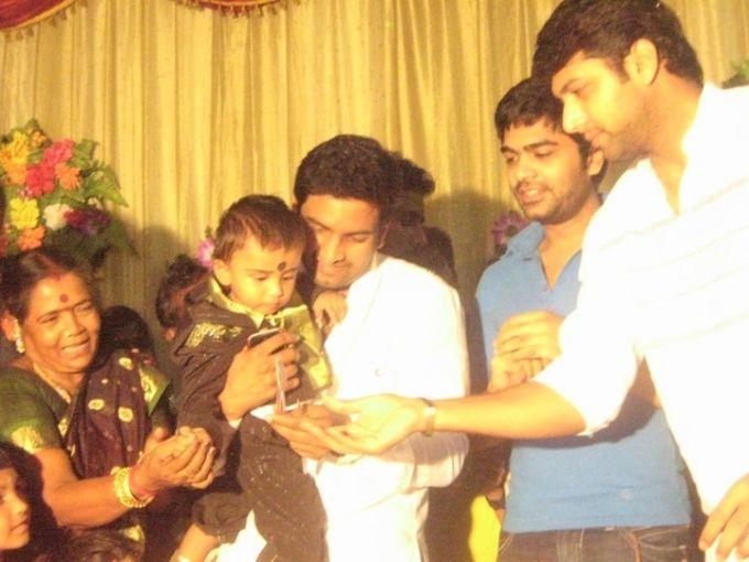 Very Rare & UNseened Photos Of Santhanam