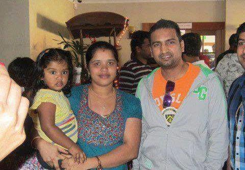 Very Rare & UNseened Photos Of Santhanam